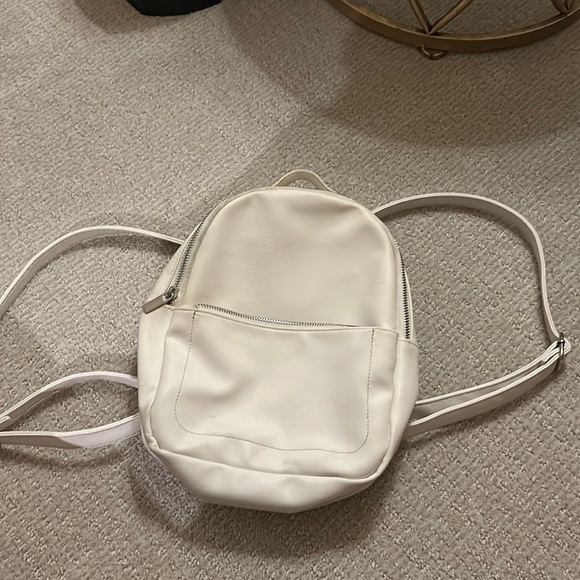 wild fable Handbags - White mini backpack. Blue stains in the inside of the backpack.
